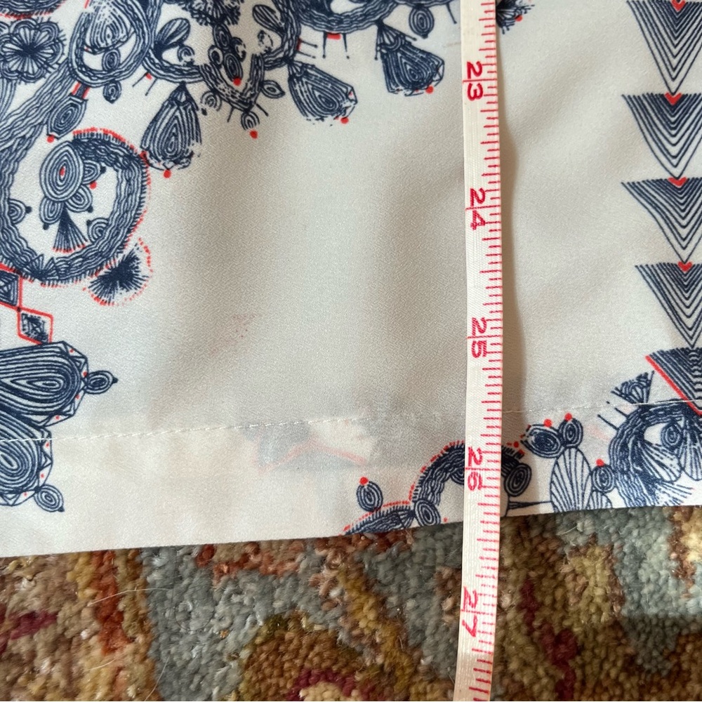Abstract Paisley Top - Picture 9 of 10